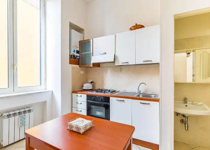 Orsola Comfort House By Napoliapartments